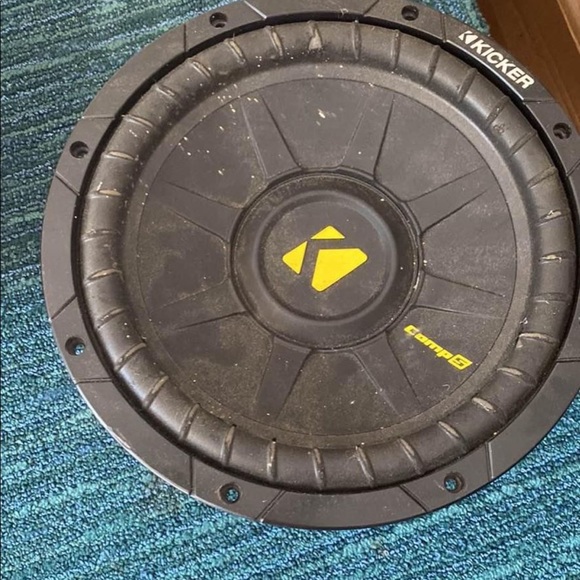 Speakers - Picture 2 of 5